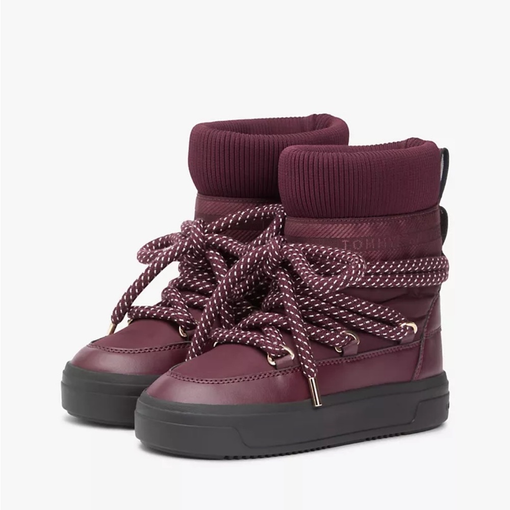 Tommy Hilfiger Water-Repellent Lace-Up Snow
Boot
